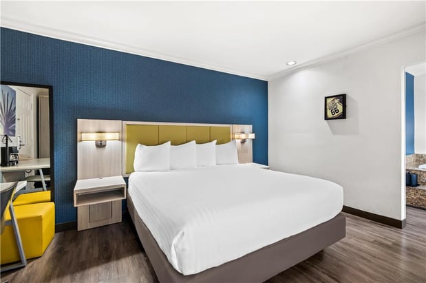 Images SureStay by Best Western Santa Monica
