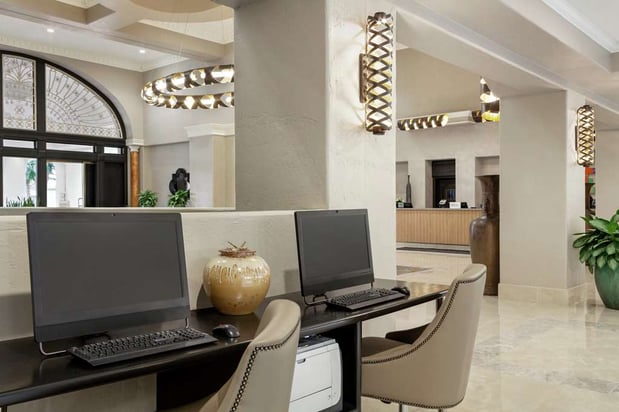 Images Embassy Suites by Hilton Santa Ana Orange County Airport