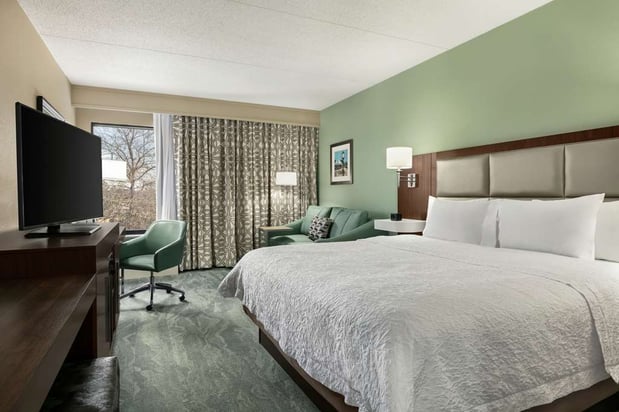 Images Hampton Inn Richmond-North/Ashland