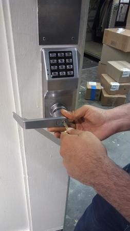 Images Extra Locksmith - Dallas