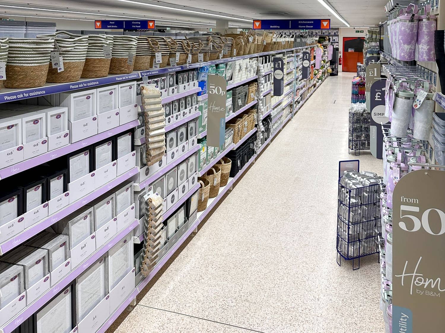 Images B&M Store