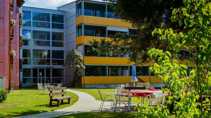 Haus St. Theodul, Regionales Alters-, Wohn- und Pflegeheim, Fieschertalstrasse 24 in Fiesch