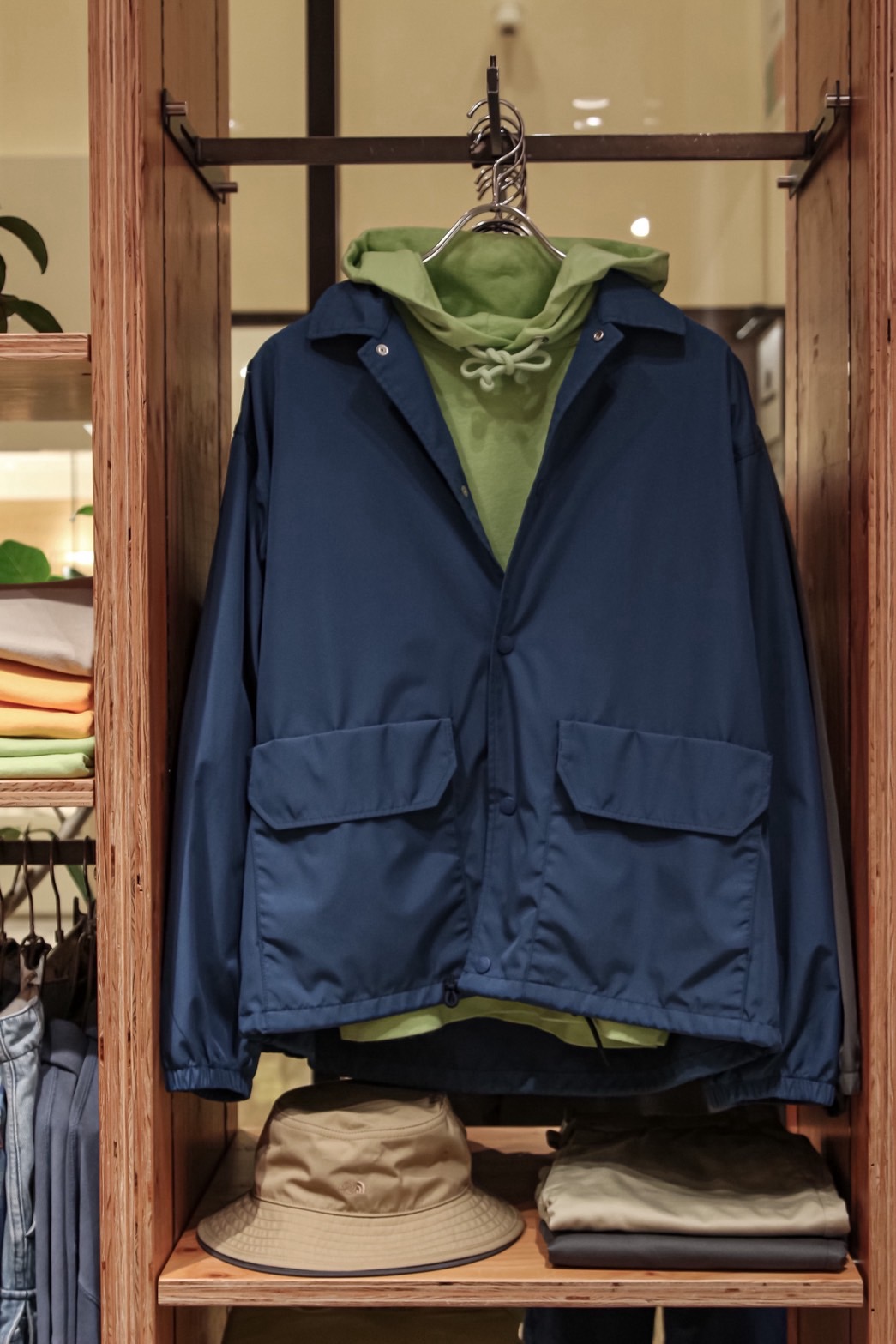 Images THE NORTH FACE / HELLY HANSEN (ザ･ノース･フェイス / ヘリーハンセン) 三井アウトレットパーク札幌北広島