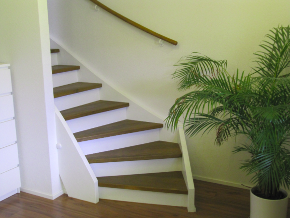 Iseli und Trachsel AG, Fürtenmattestrasse 6 in Grünen