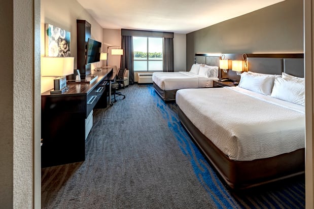 Images Holiday Inn Owensboro Riverfront by IHG