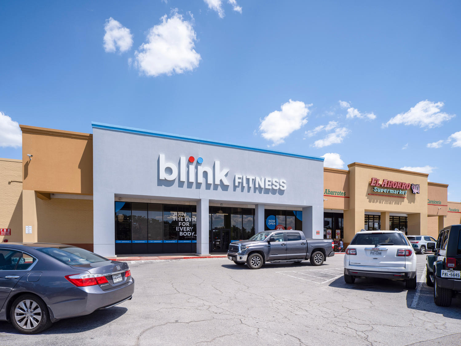 Blink Fitness at Broadway Shopping Center