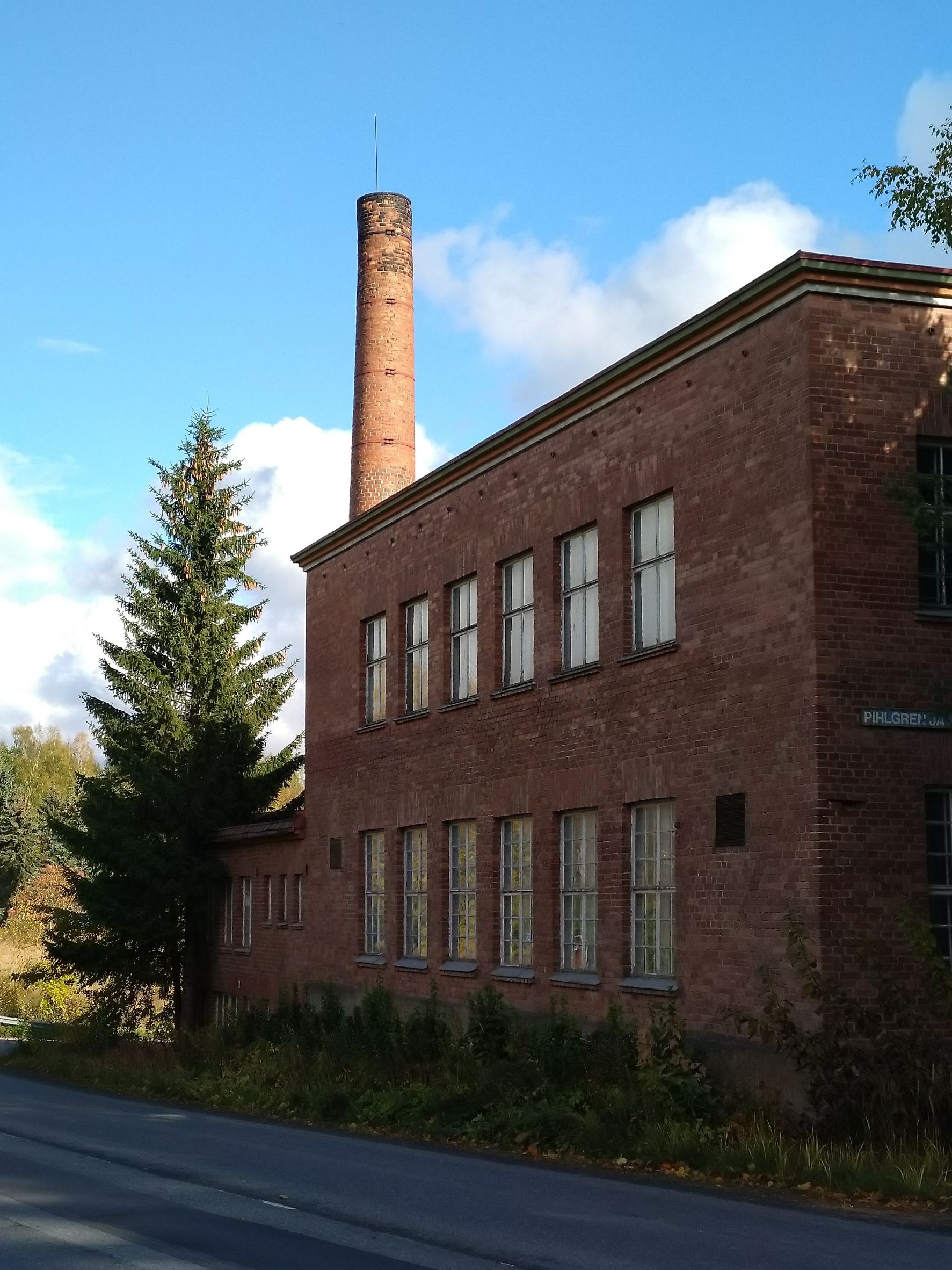 Images Tapettitehdas Pihlgren ja Ritola Oy