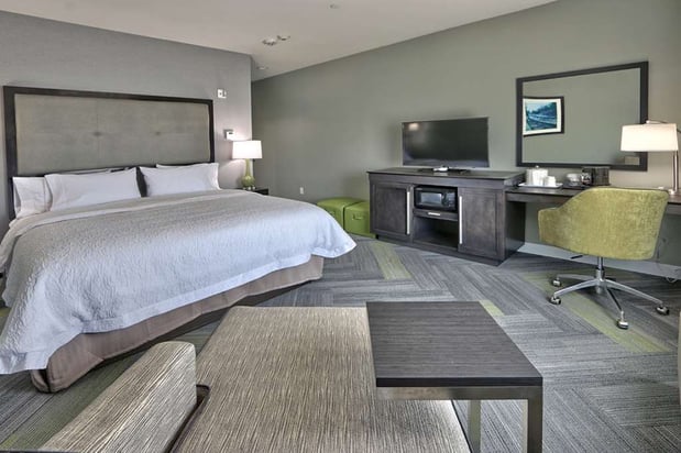 Images Hampton Inn & Suites Guthrie