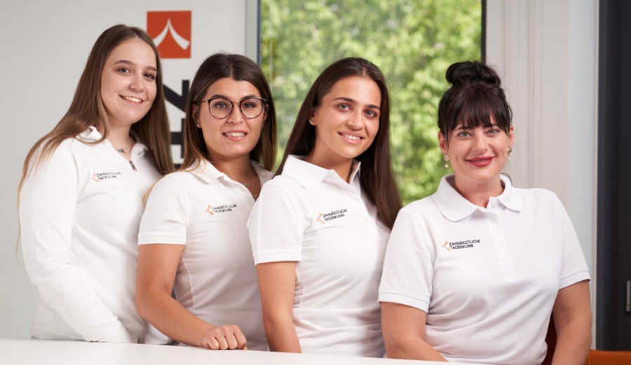 Nadir Jakupovic, Leopoldstr. 230 in München