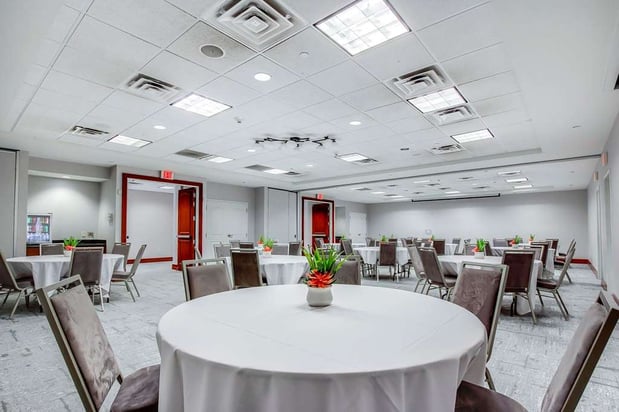 Images Hilton Garden Inn Louisville Northeast