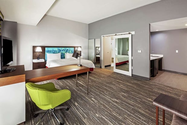 Images Hampton Inn & Suites Houston-Bush Intercontinental Aprt