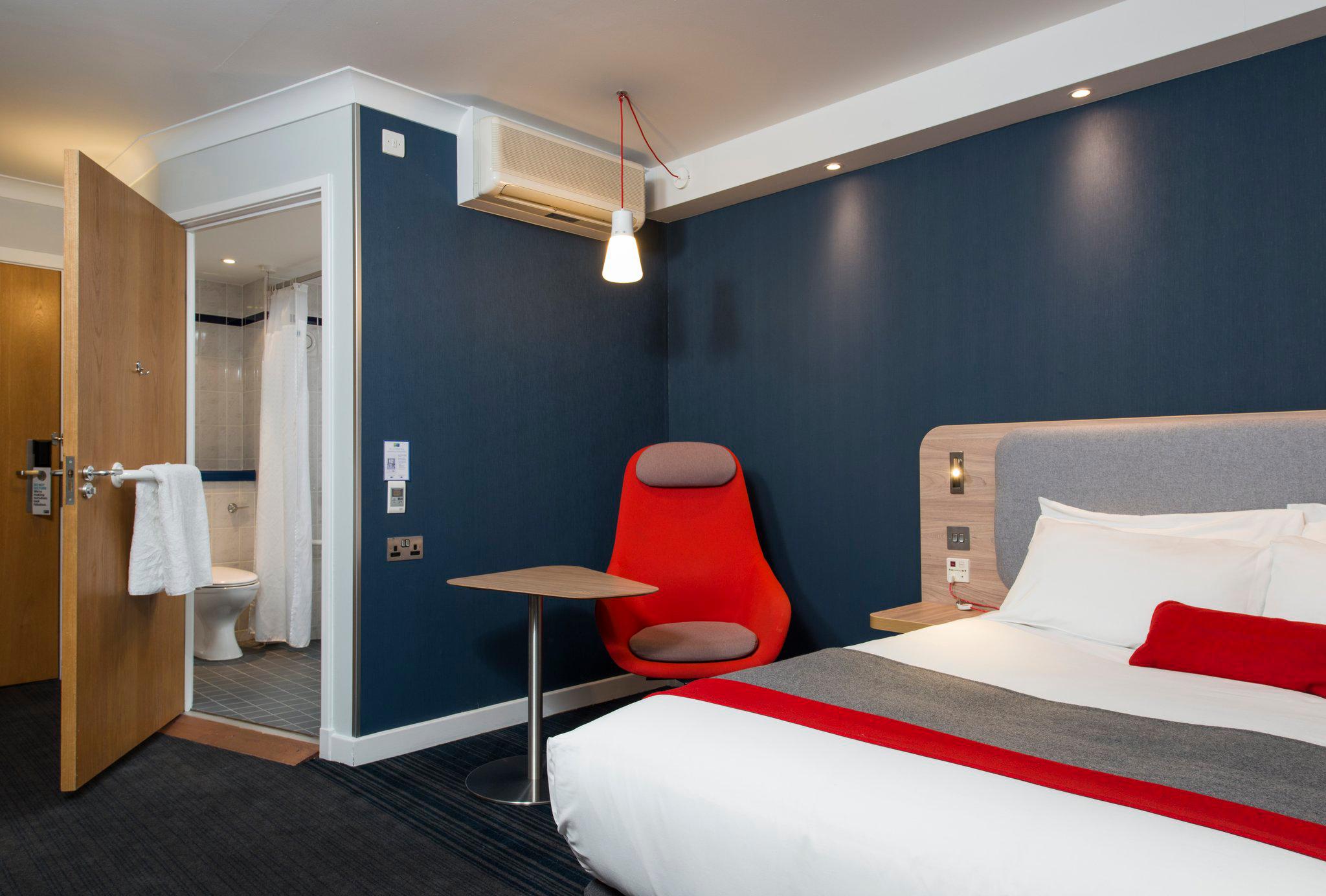 Images Holiday Inn Express London - Dartford, an IHG Hotel