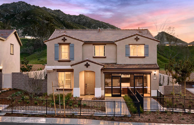 Images Pinnacle at Summit Canyon by Pulte Homes