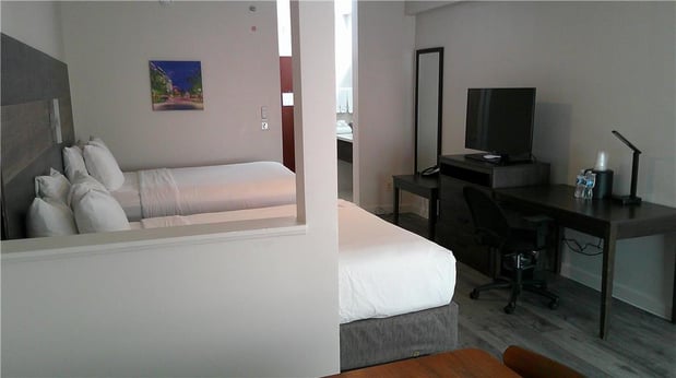 Images HOM Hotel Gainesville, SureStay Collection by Best Western