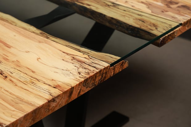 Images SENTIENT Furniture