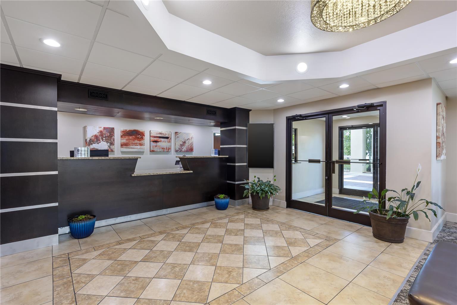 BW Lumberton NC Lobby