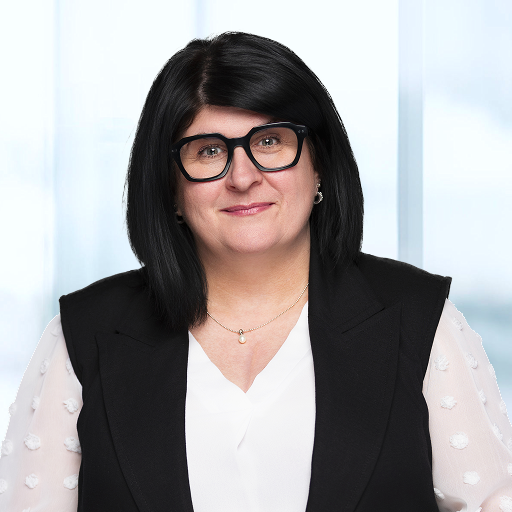 Lyne Paquin headshot.