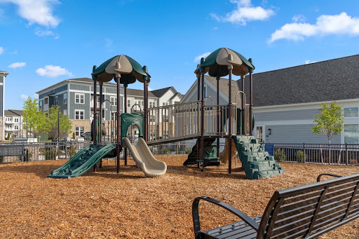 Images The Horizon at Springdale Park
