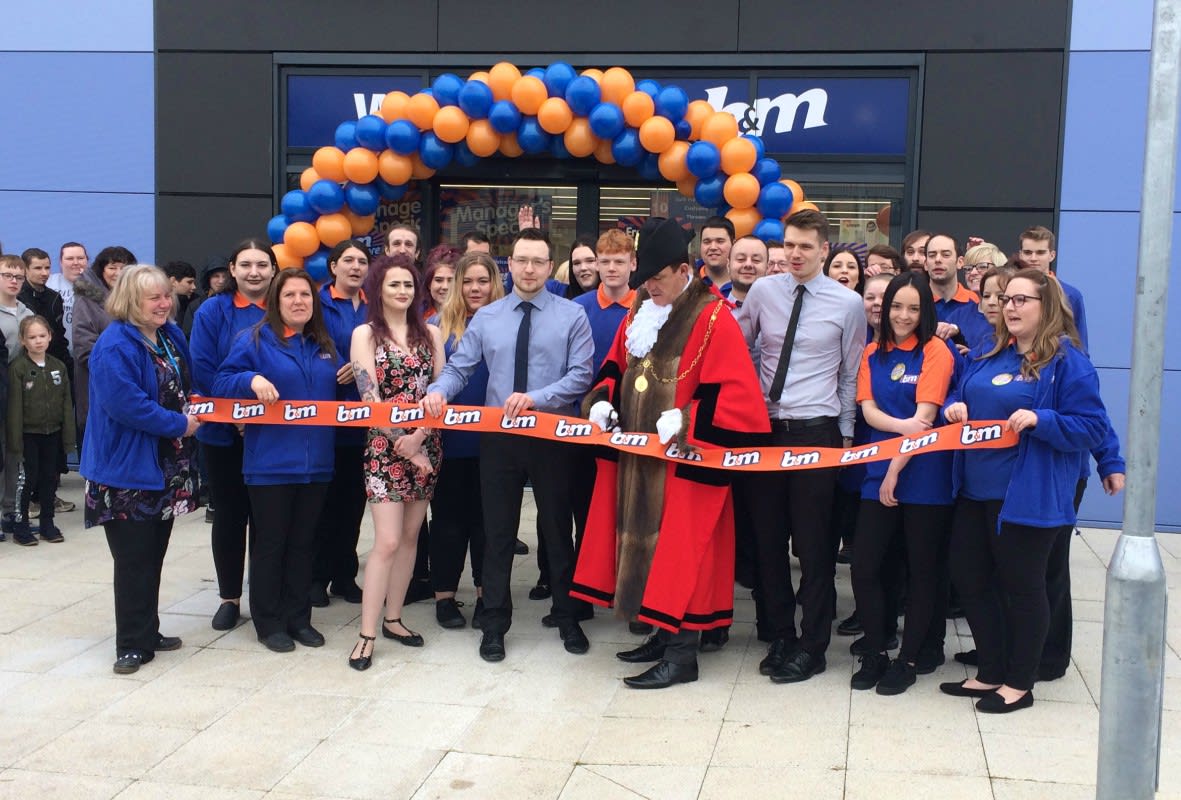 B&M's latest store in Bury St Edmunds was officially opened by Local Mayor, Councillor Terry Clements and his wife Vivian Clements.