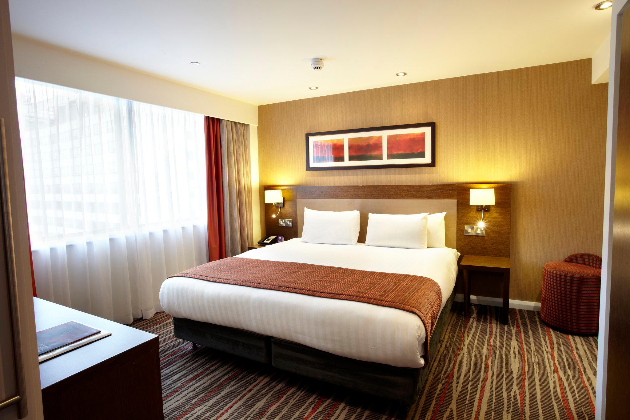 Holiday Inn London - Wembley, an IHG Hotel Wembley 020 8902 8839