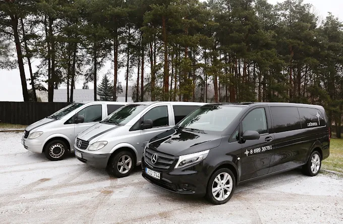 Mirusiųjų transportavimas, katafalkai – Liūdinta