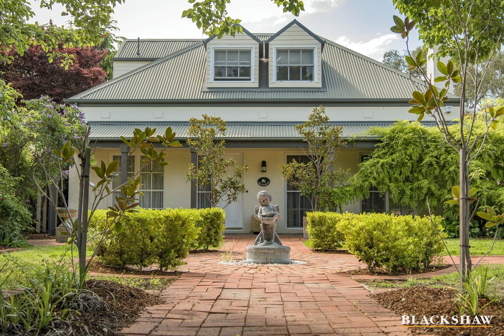 Images Blackshaw Real Estate Tuggeranong