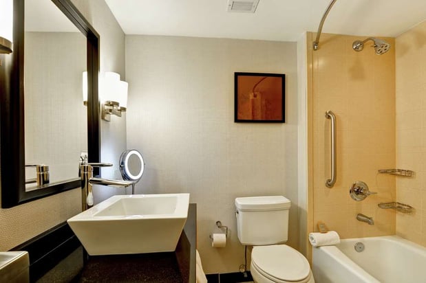 Images DoubleTree by Hilton Hotel Baton Rouge