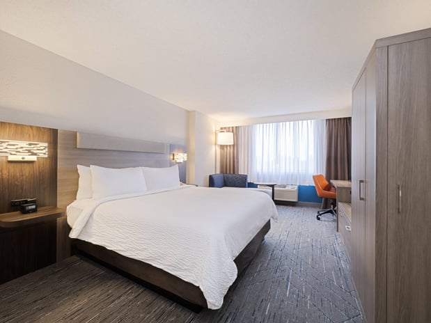 Images Holiday Inn Express & Suites Ft. Lauderdale-Plantation by IHG