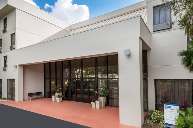 Images Holiday Inn Express & Suites Ft. Lauderdale-Plantation by IHG