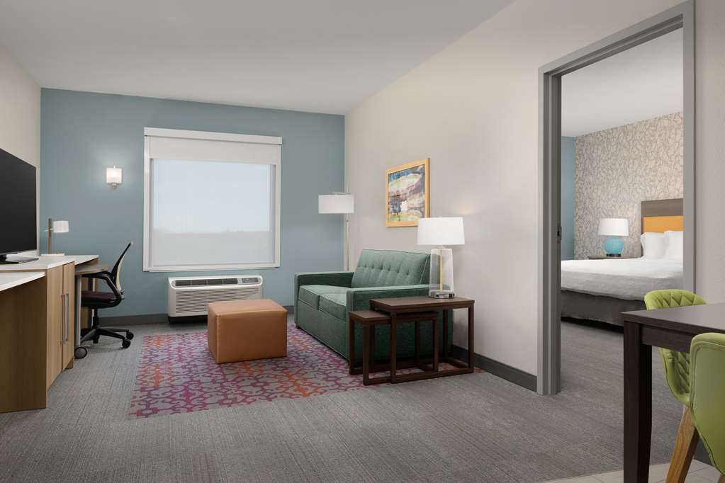 Guest room