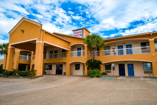 Images Island Inn By OYO Galveston Beach, TX