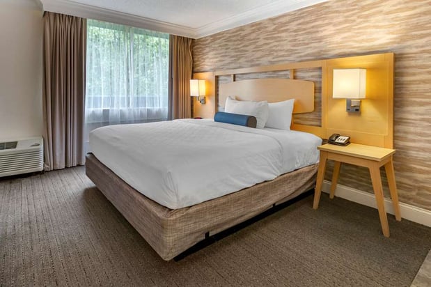 Images Best Western Plus University Inn