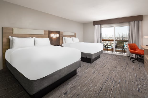 Images Holiday Inn Express & Suites Ventura Harbor by IHG