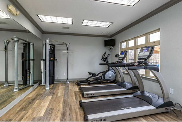 Images Arbor Mist Townhomes