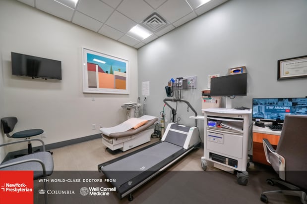 Images Steve Lewitton, MD