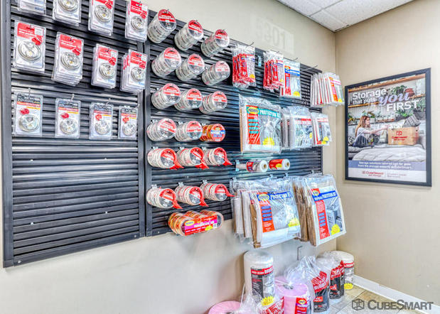 Images CubeSmart Self Storage