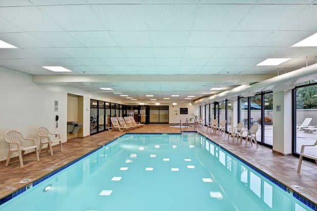 Images Hampton Inn & Suites Wilkes-Barre/Scranton, PA