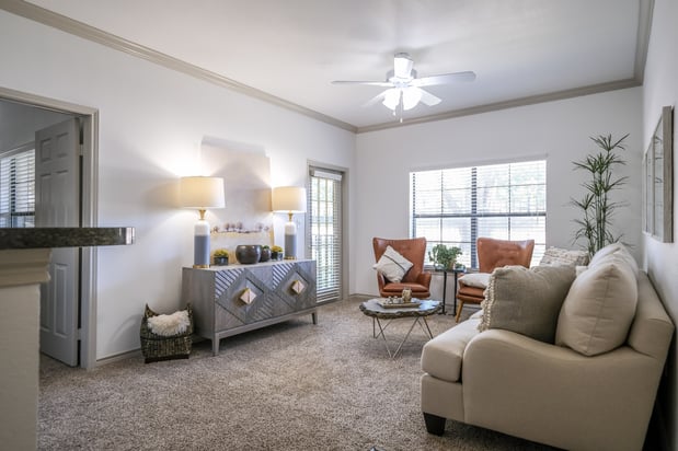 Images Stoneleigh on Spring Creek Apartments