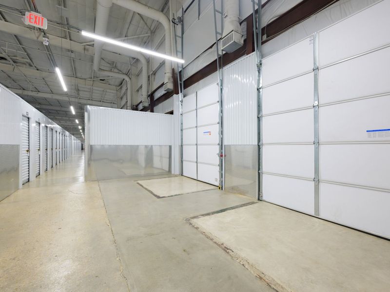 Images Extra Space Storage