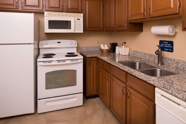 Images Best Western Ambassador Inn & Suites