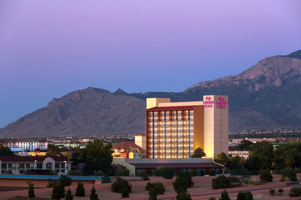 Images Crowne Plaza Albuquerque by IHG