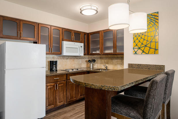 Images Staybridge Suites Oklahoma City-Quail Springs by IHG