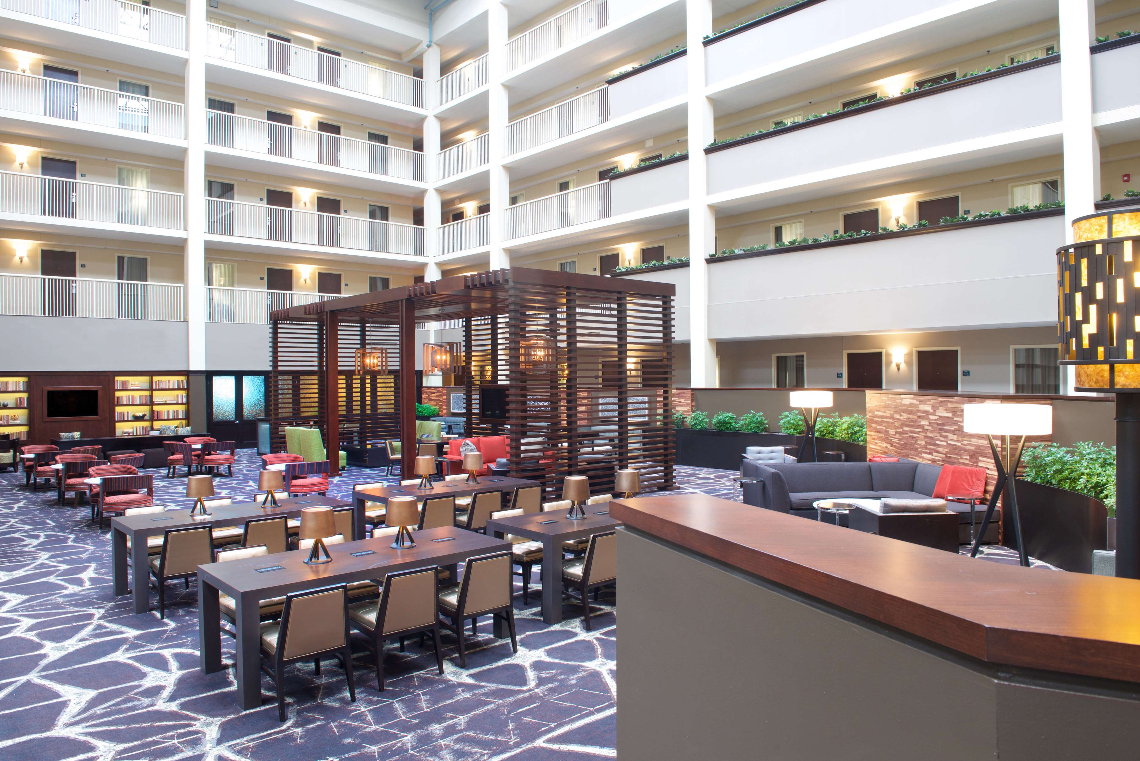 Embassy Suites by Hilton Philadelphia Airport Photo