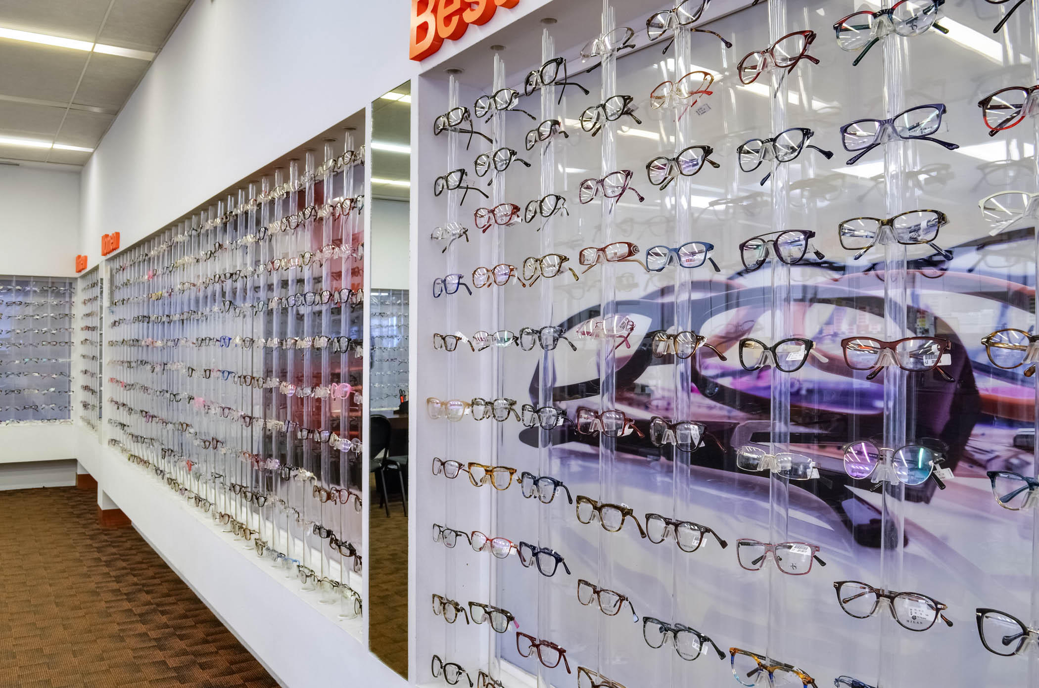 Eyeglasses for sale at Stanton Optical store in Toledo, OH 43623
