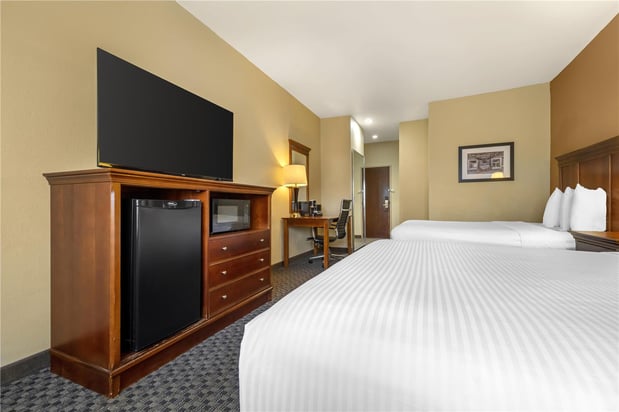 Images Best Western Plus Shamrock Inn & Suites