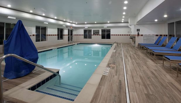 Images Hampton Inn & Suites Williamsburg-Richmond Rd.