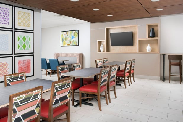 Images Holiday Inn Express Knoxville-Strawberry Plains by IHG