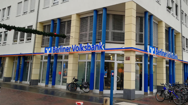 Bild 1 Berliner Volksbank Filiale Hennigsdorf mit Videoservice in Hennigsdorf