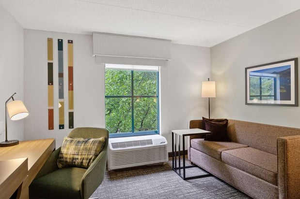 Images Hampton Inn & Suites Lake George