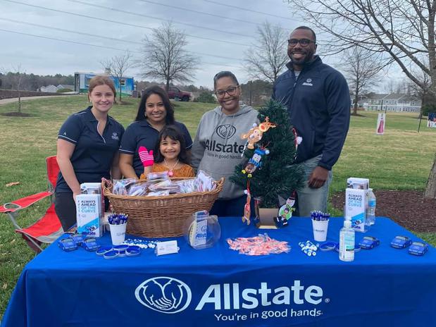 Images Calvin Malone: Allstate Insurance